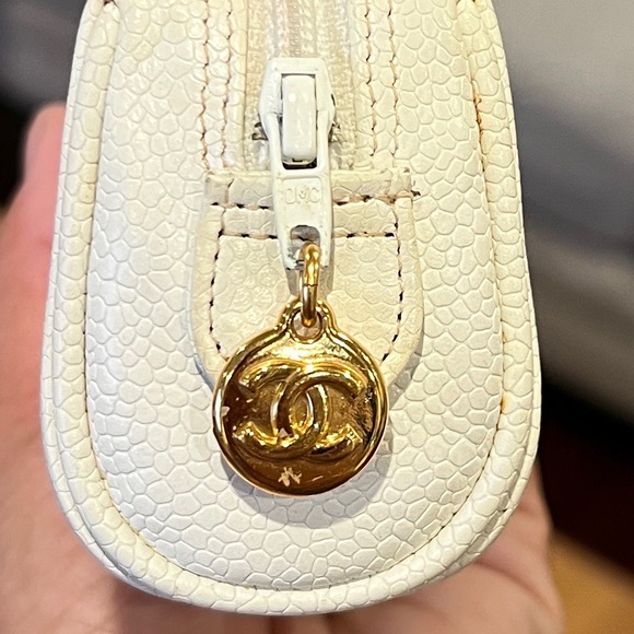 CHANEL Caviar Leather Mini Pouch/Wallet π― Authentic (Project pouch/wallet) - Picture 12 of 14